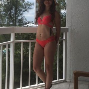 2 piece bathing suit